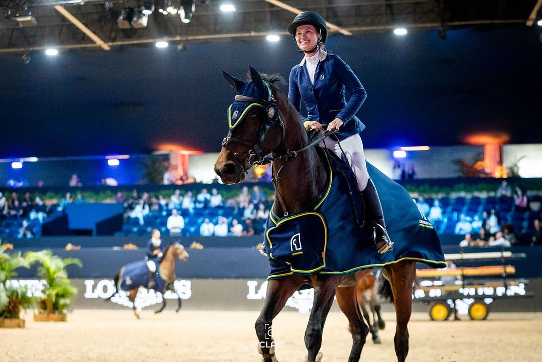 BIA PORTO É BRONZE NA COPA OURO NO CSN5* 34º INDOOR